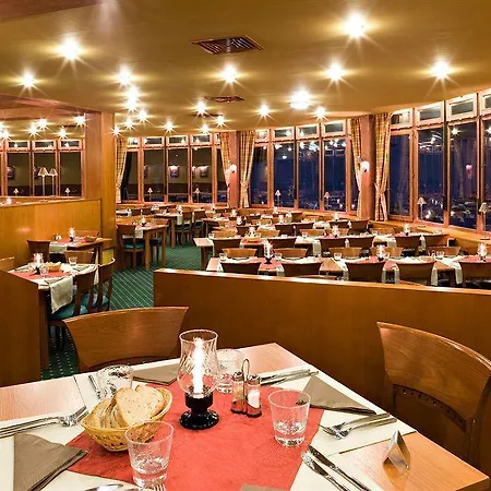 Hotel La Plagne Le Terra Nova Szálloda 3*