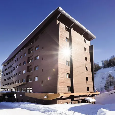 Szálloda Hotel La Plagne Le Terra Nova