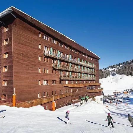 Hotel La Plagne Le Terra Nova Szálloda 3*